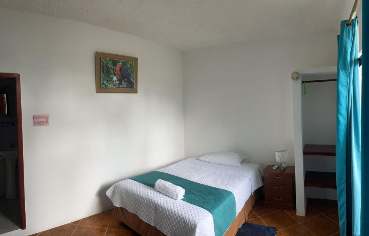 Hostal Muro De Las Lagrimas With High Speed Internet Starlink プエルト・ビジャミル エクステリア 写真
