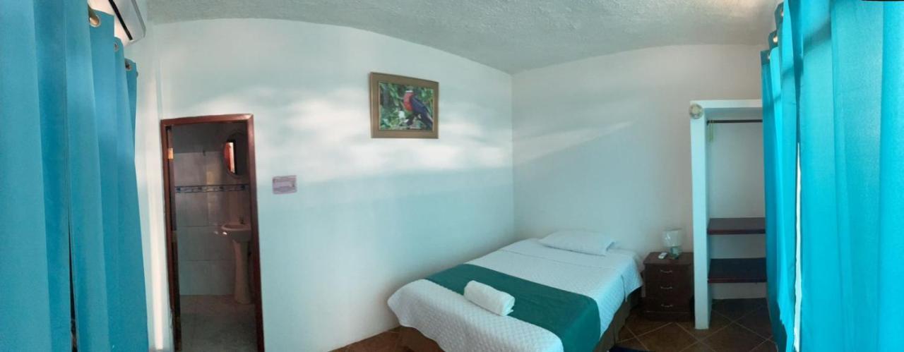 Hostal Muro De Las Lagrimas With High Speed Internet Starlink プエルト・ビジャミル エクステリア 写真