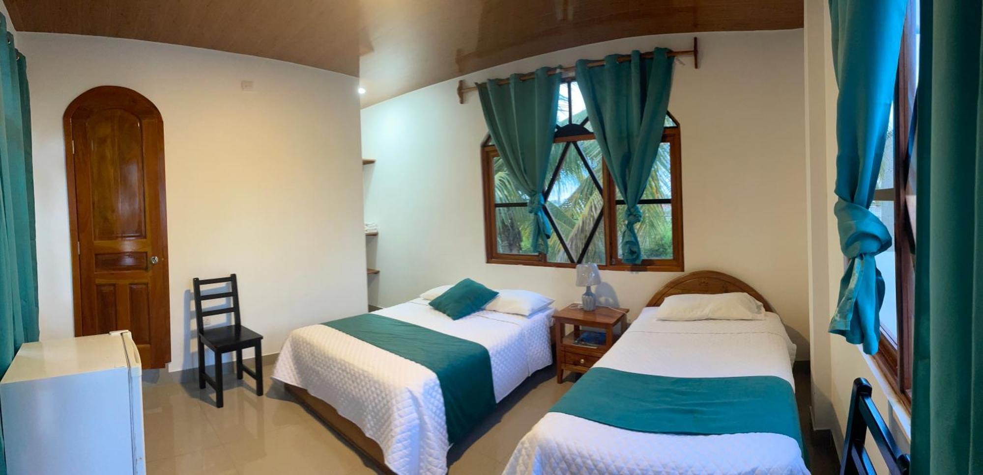 Hostal Muro De Las Lagrimas With High Speed Internet Starlink プエルト・ビジャミル エクステリア 写真