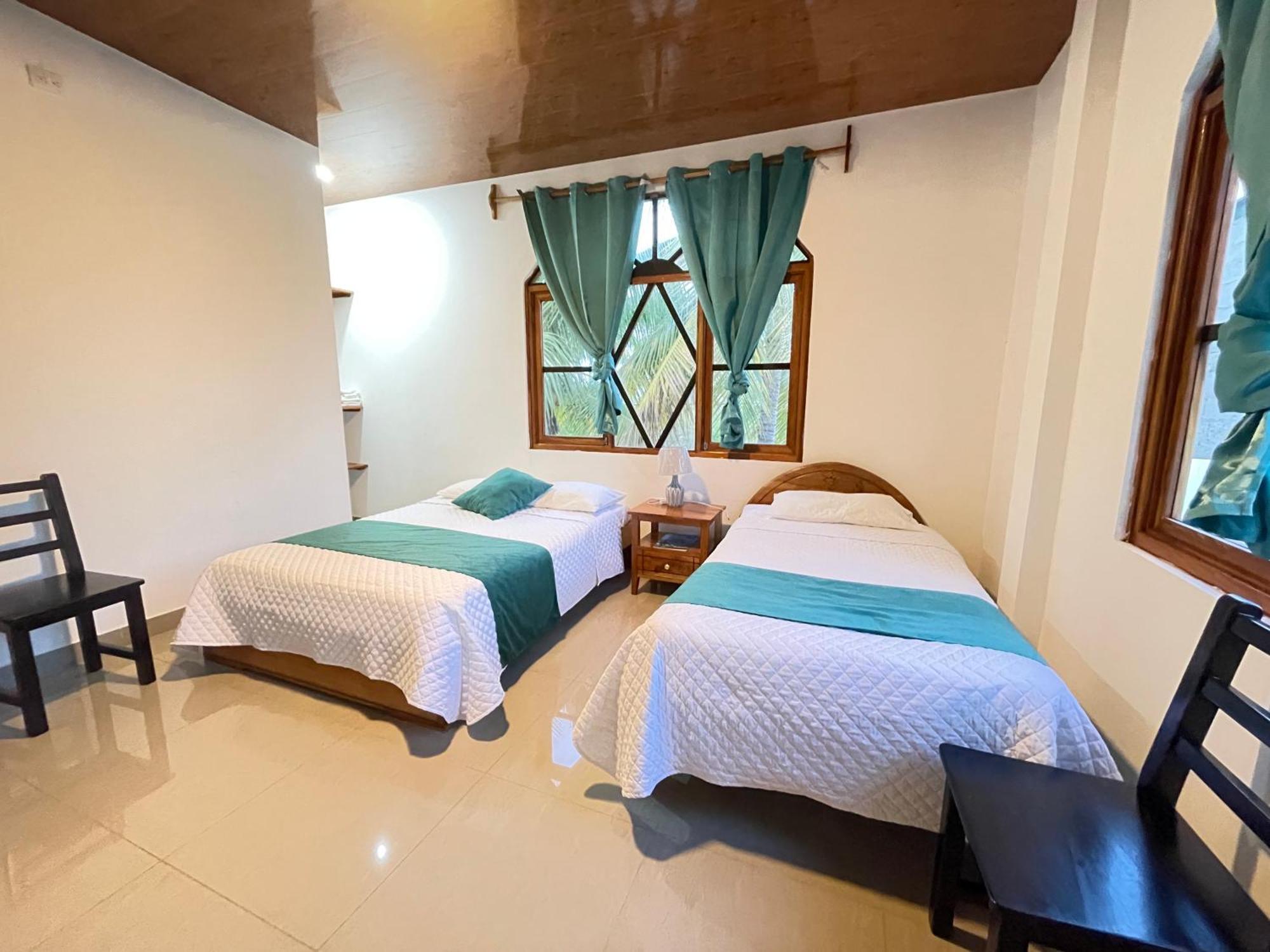 Hostal Muro De Las Lagrimas With High Speed Internet Starlink プエルト・ビジャミル エクステリア 写真