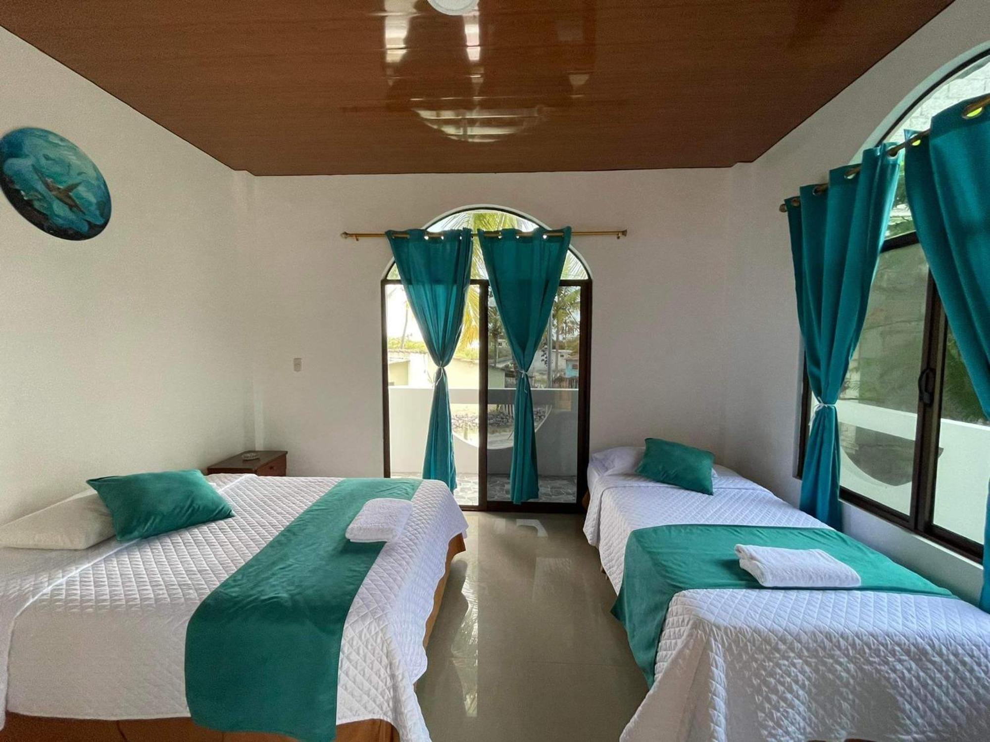 Hostal Muro De Las Lagrimas With High Speed Internet Starlink プエルト・ビジャミル エクステリア 写真